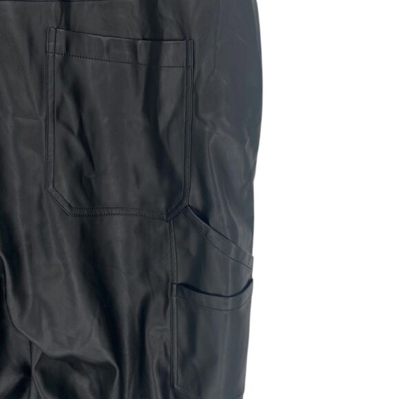 Wildfang The Essential Vegan Leather Short Sleeve Jumpsuit M Black EUC - Picture 6 of 9